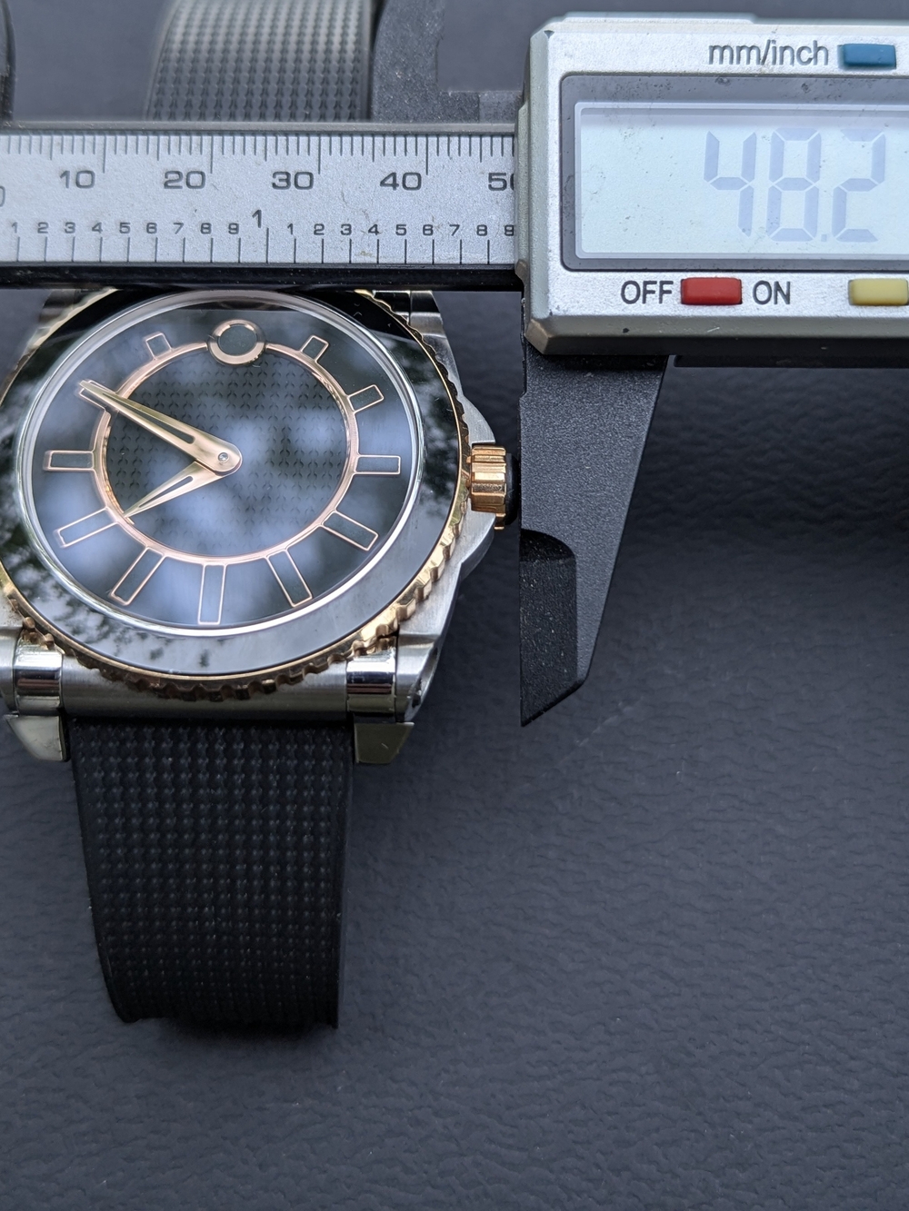 Movado Watch MASTER 18KT GOLD $9995 - Picture 15 of 16